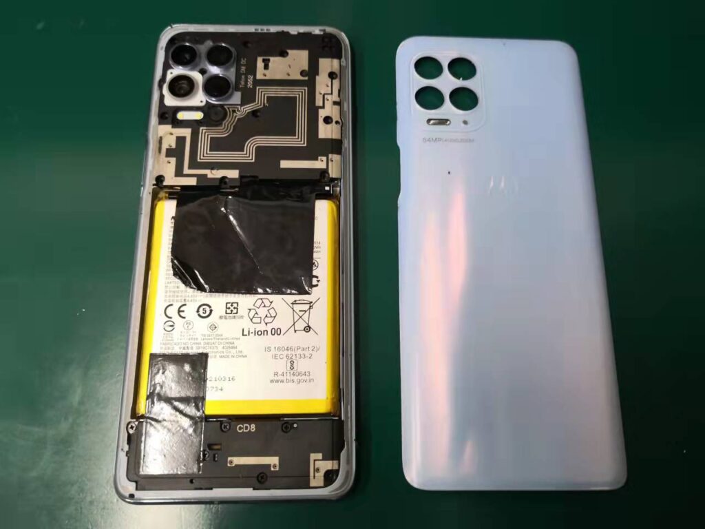 モトローラ moto g100 即日画面修理 新宿】画面割れ 液晶破損 データそのまま | スマホ修理本舗