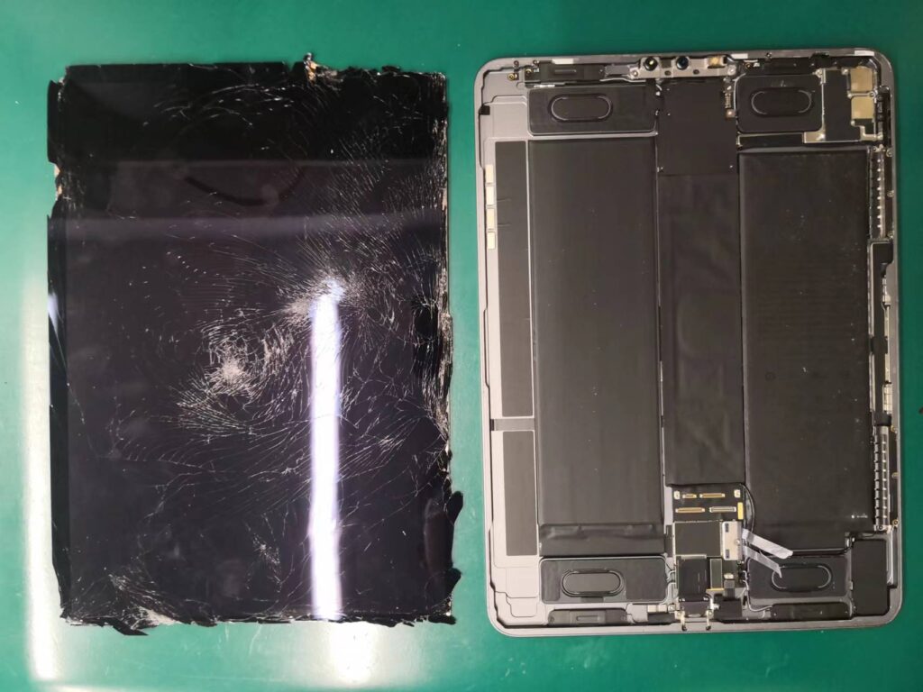 iPad Pro 11 インチ (第 2 世代)】 液晶破損 液晶漏れ 操作できない ...